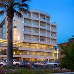 Otel Sina Astor Viareggio