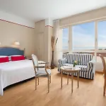 Otel Sina Astor 4*