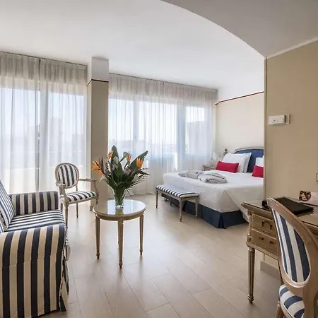 Hotel Sina Astor 4*