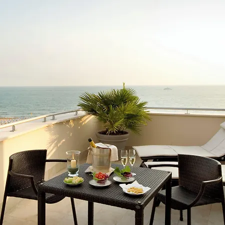 Sina Astor 4* Viareggio
