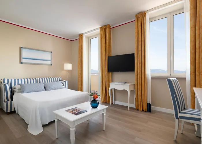 Sina Astor 4* Viareggio